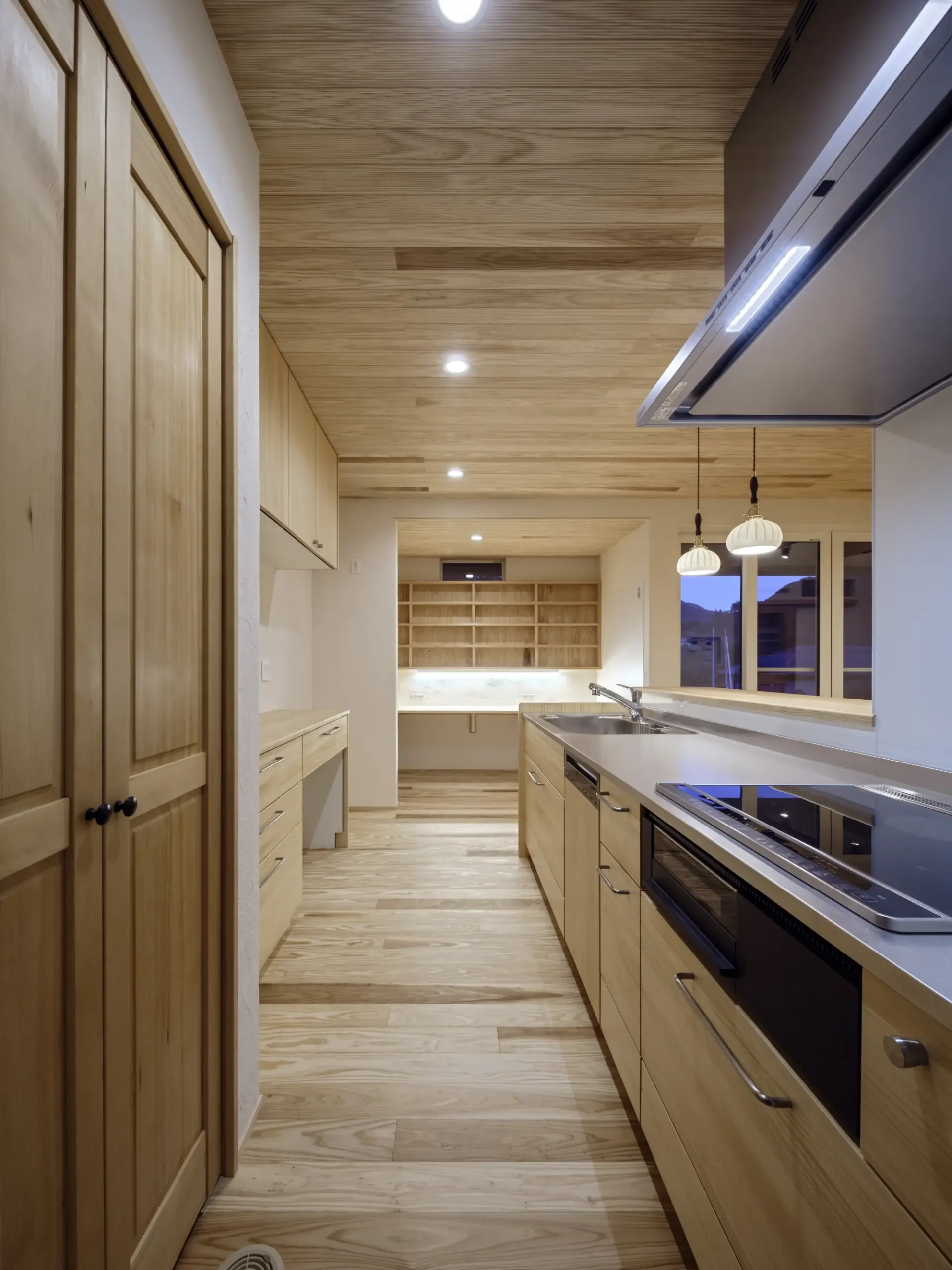 趣味と暮らす大人の平屋