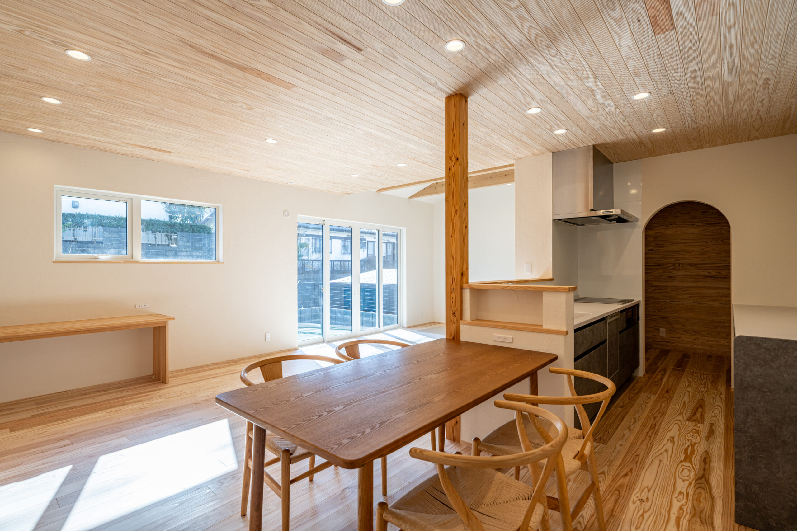 インナーガレージのある平屋